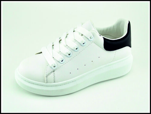 C8962 - WHITE BLACK